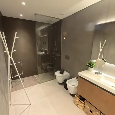 Prv I By Lysm Group Apartman *